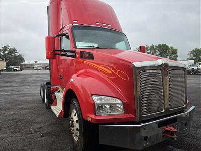 2017 Kenworth T880