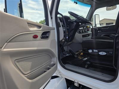 2020 Peterbilt 567