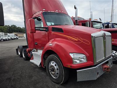 2017 Kenworth T880