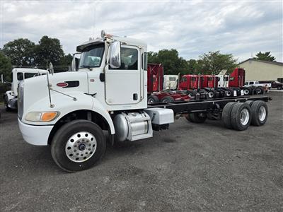 2016 Peterbilt 348