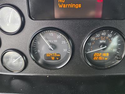 2016 Peterbilt 348