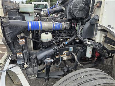 2016 Peterbilt 348
