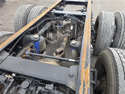 2016 Peterbilt 348