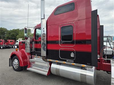 2010 Kenworth W900L