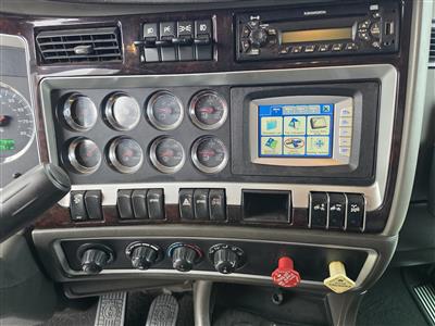 2010 Kenworth W900L