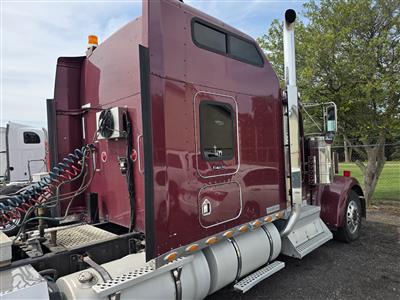 1999 Kenworth W900L