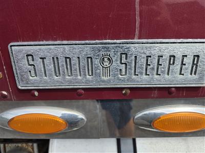 1999 Kenworth W900L