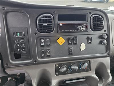 2020 Freightliner M2