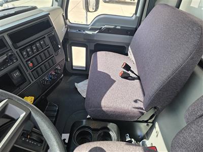 2024 Mack MD642 