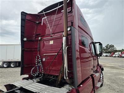 2019 Volvo VNL760