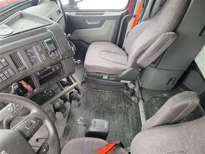 2019 Volvo VNL760