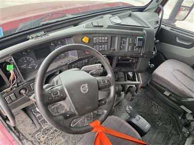 2019 Volvo VNL760