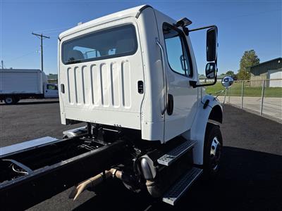 2016 Freightliner M2