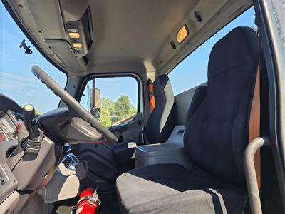 2016 Freightliner M2