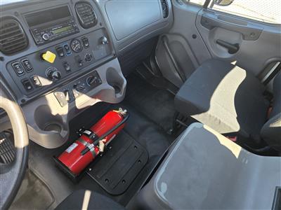 2016 Freightliner M2