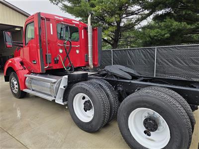 2017 Kenworth T880