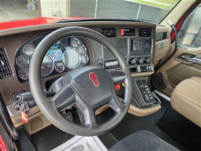 2017 Kenworth T880