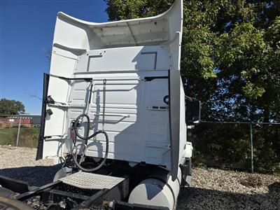 2015 Volvo VNL630