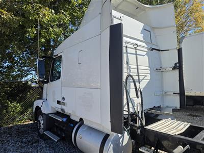 2015 Volvo VNL630