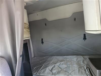2015 Volvo VNL630