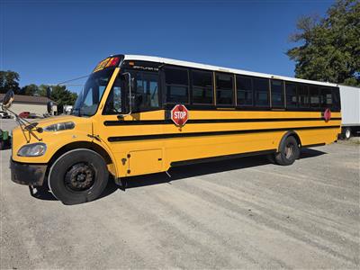 2012 Freightliner M2