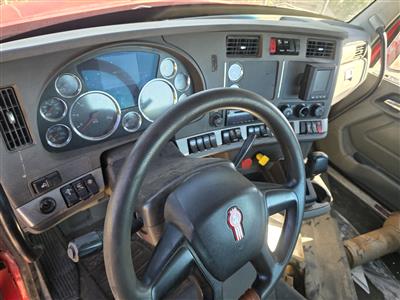 2017 Kenworth T880