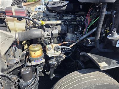 2013 Freightliner Cascadia 125