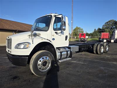 2014 Freightliner M2