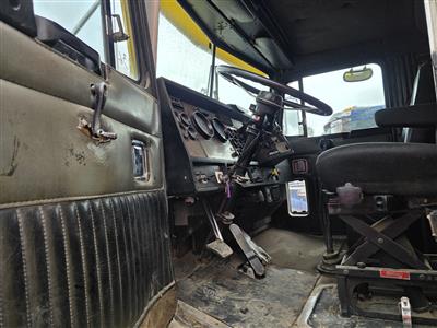 1995 Kenworth T800