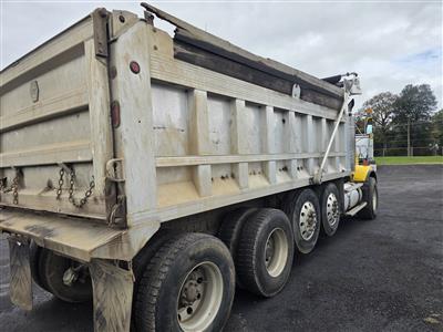 1999 Kenworth T800