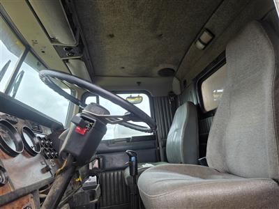 1999 Kenworth T800