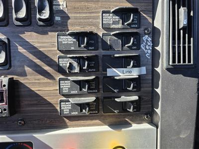 2020 Freightliner Coronado 122 SD