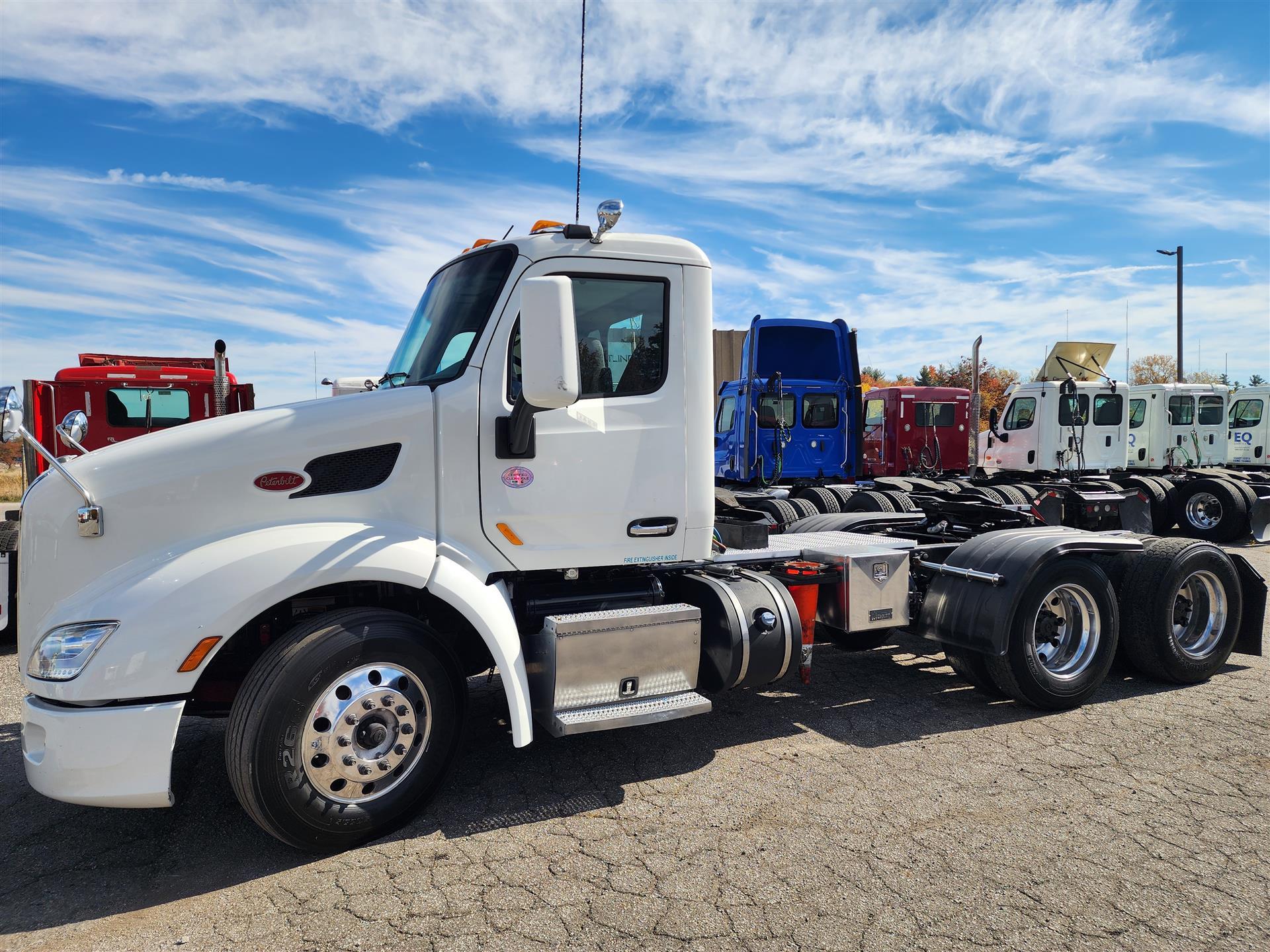 2017 Peterbilt 579