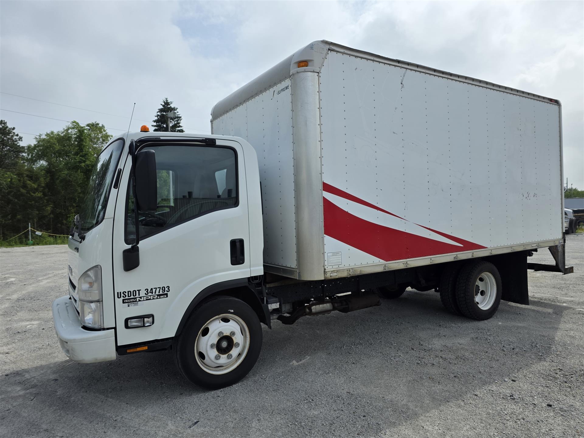 2019 Isuzu NPR-HD