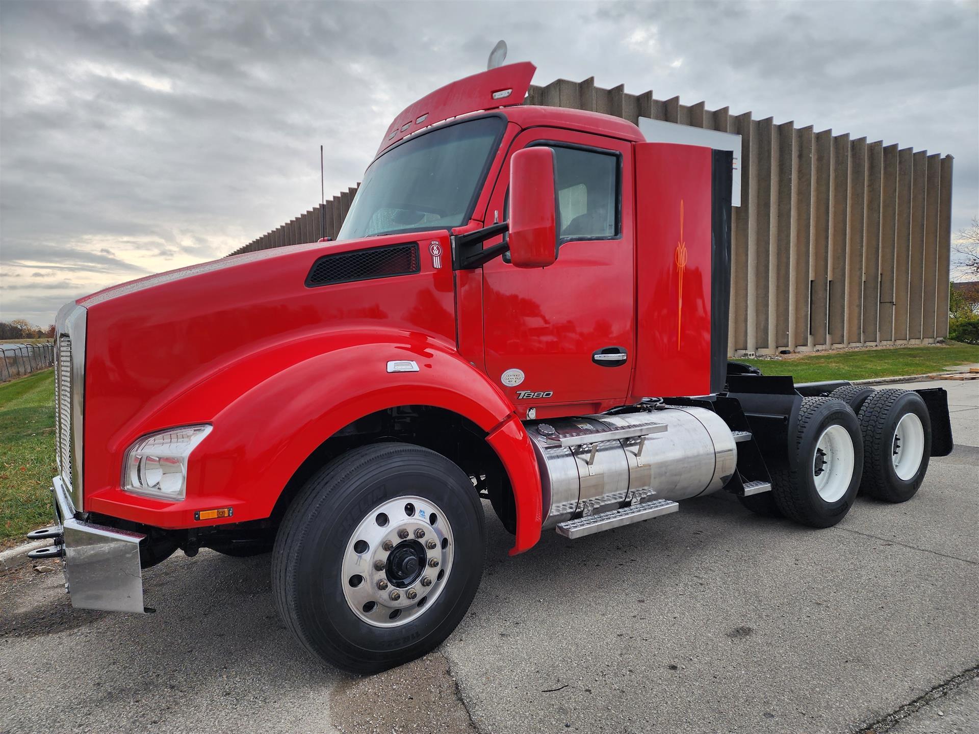 2017 Kenworth T880