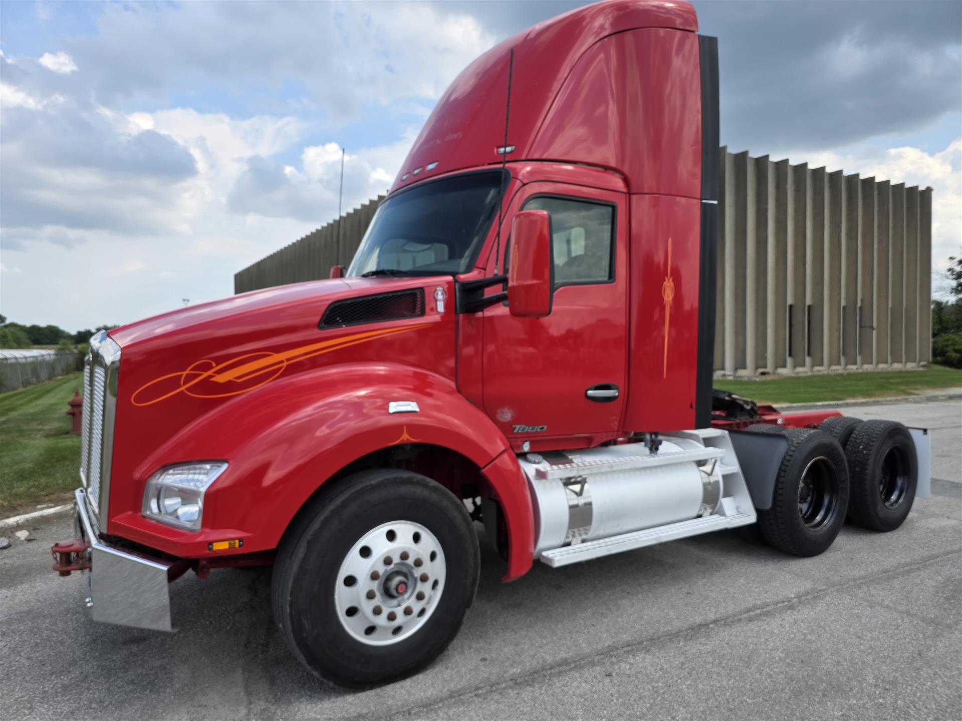 2017 Kenworth T880