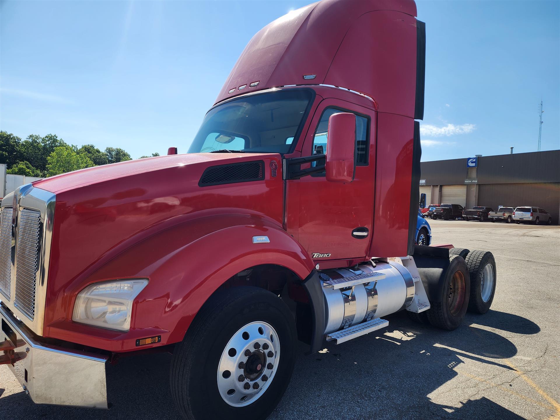 2017 Kenworth T880