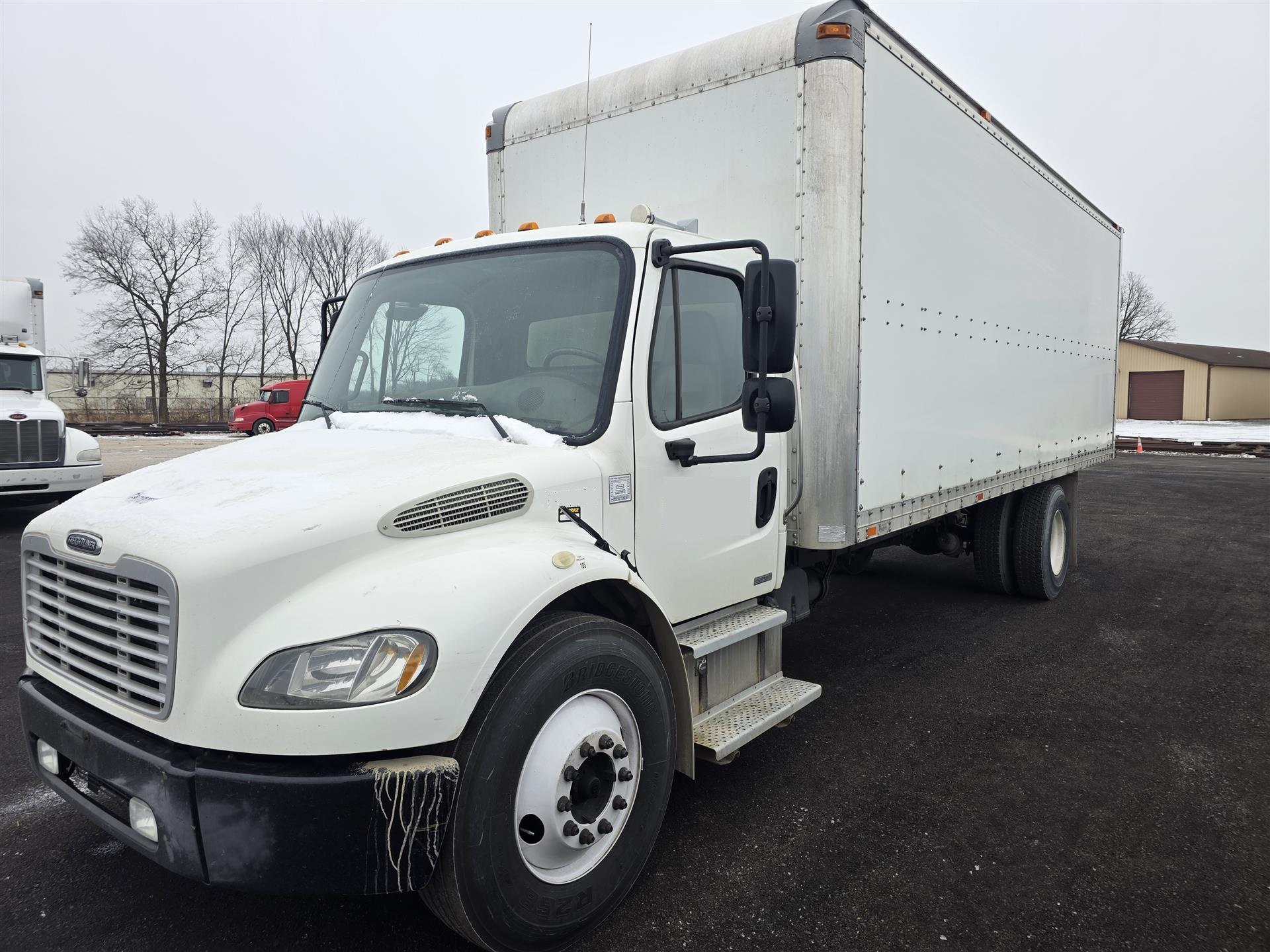 2005 Freightliner M2