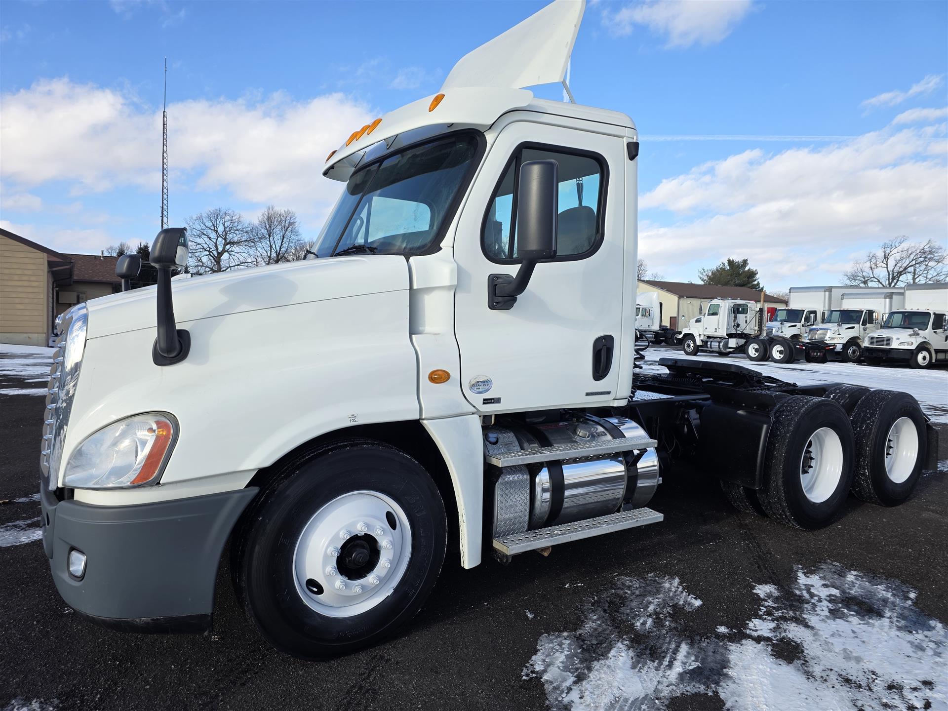 2011 Freightliner Cascadia 125