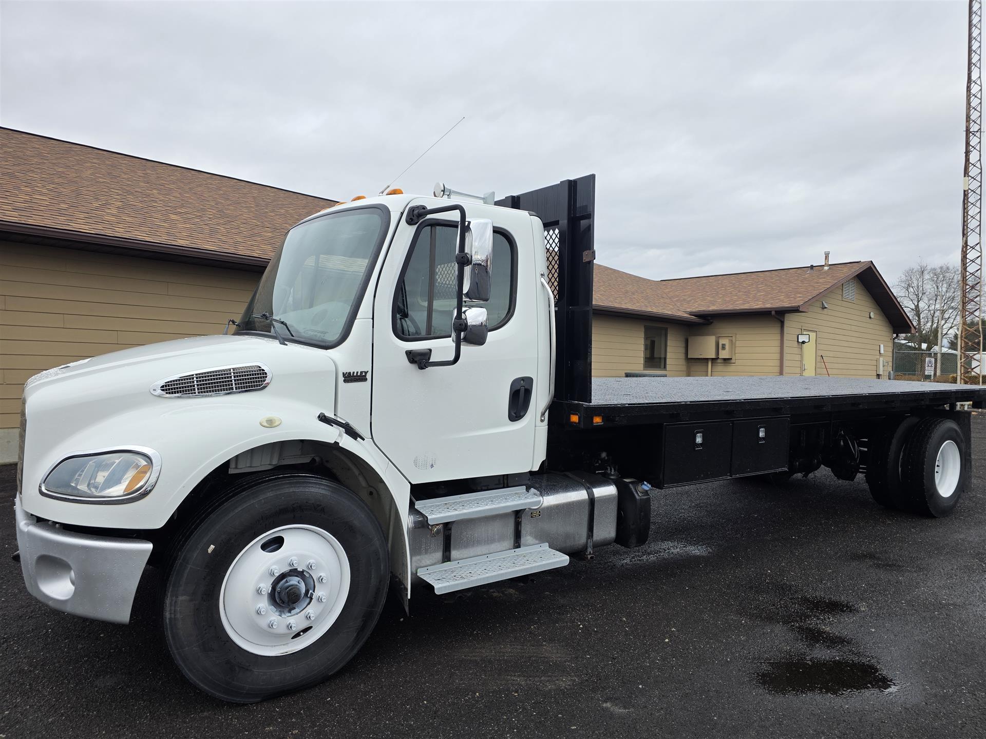2016 Freightliner M2