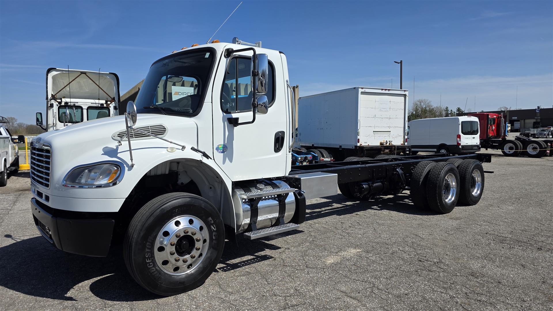 2015 Freightliner M2