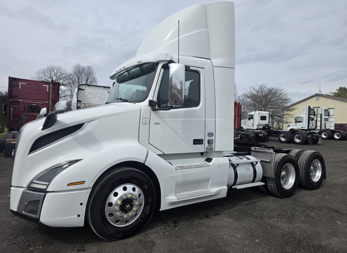 2020 Volvo VNL64T300