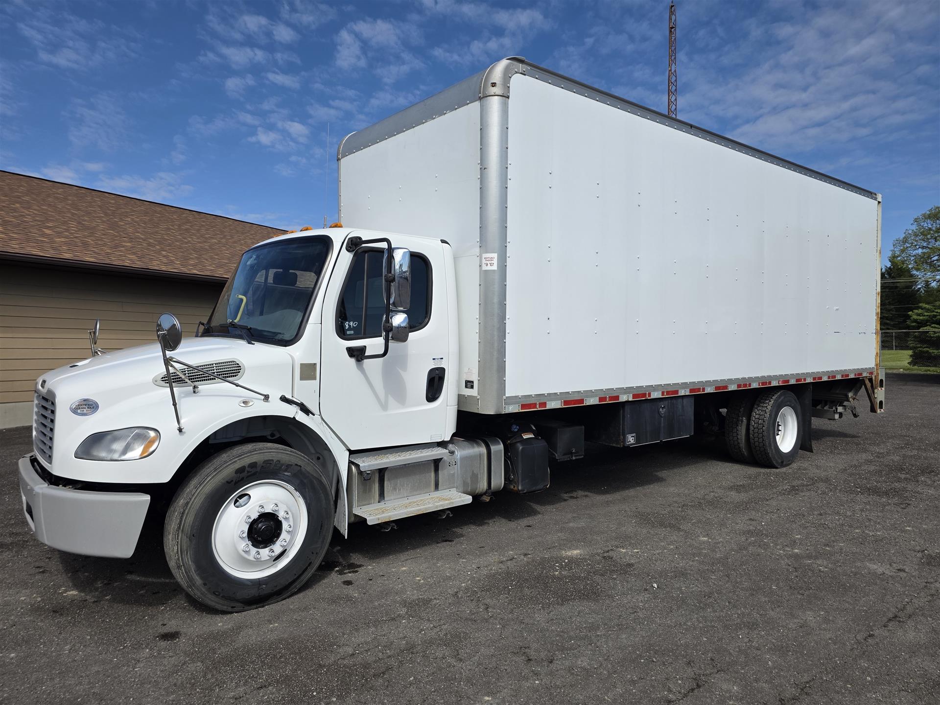 2020 Freightliner M2