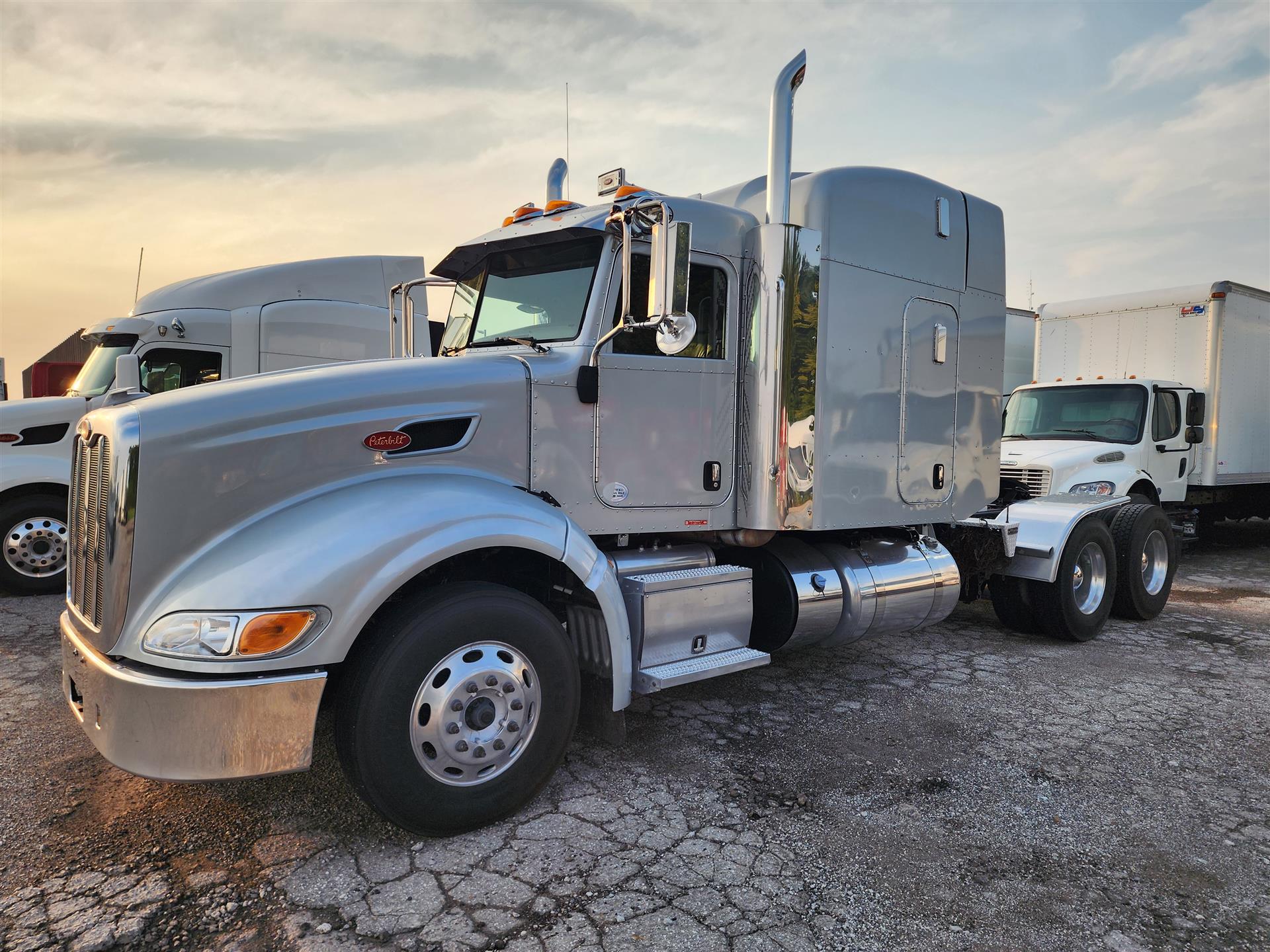 2013 Peterbilt 386