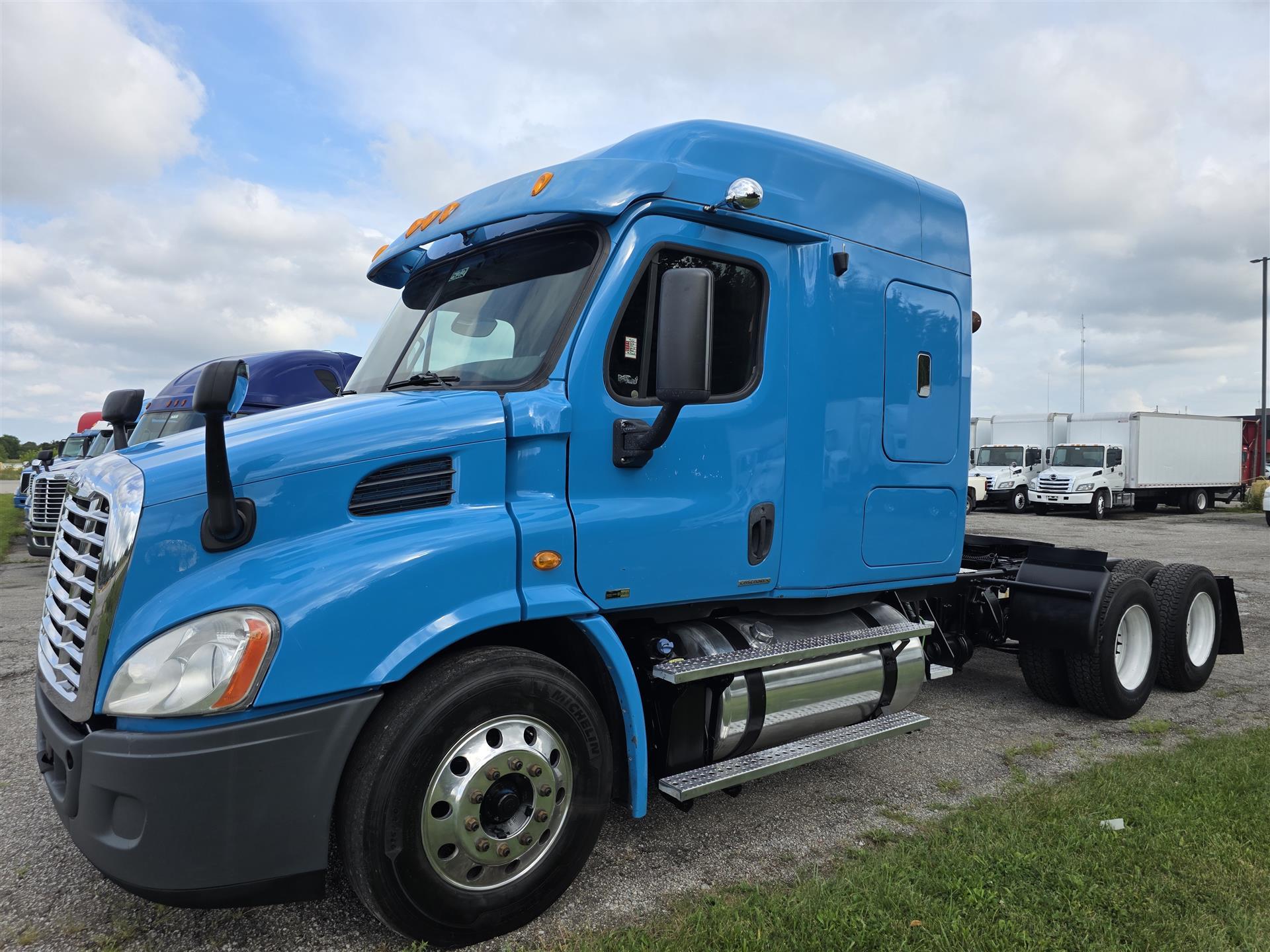 2012 Freightliner Cascadia 113