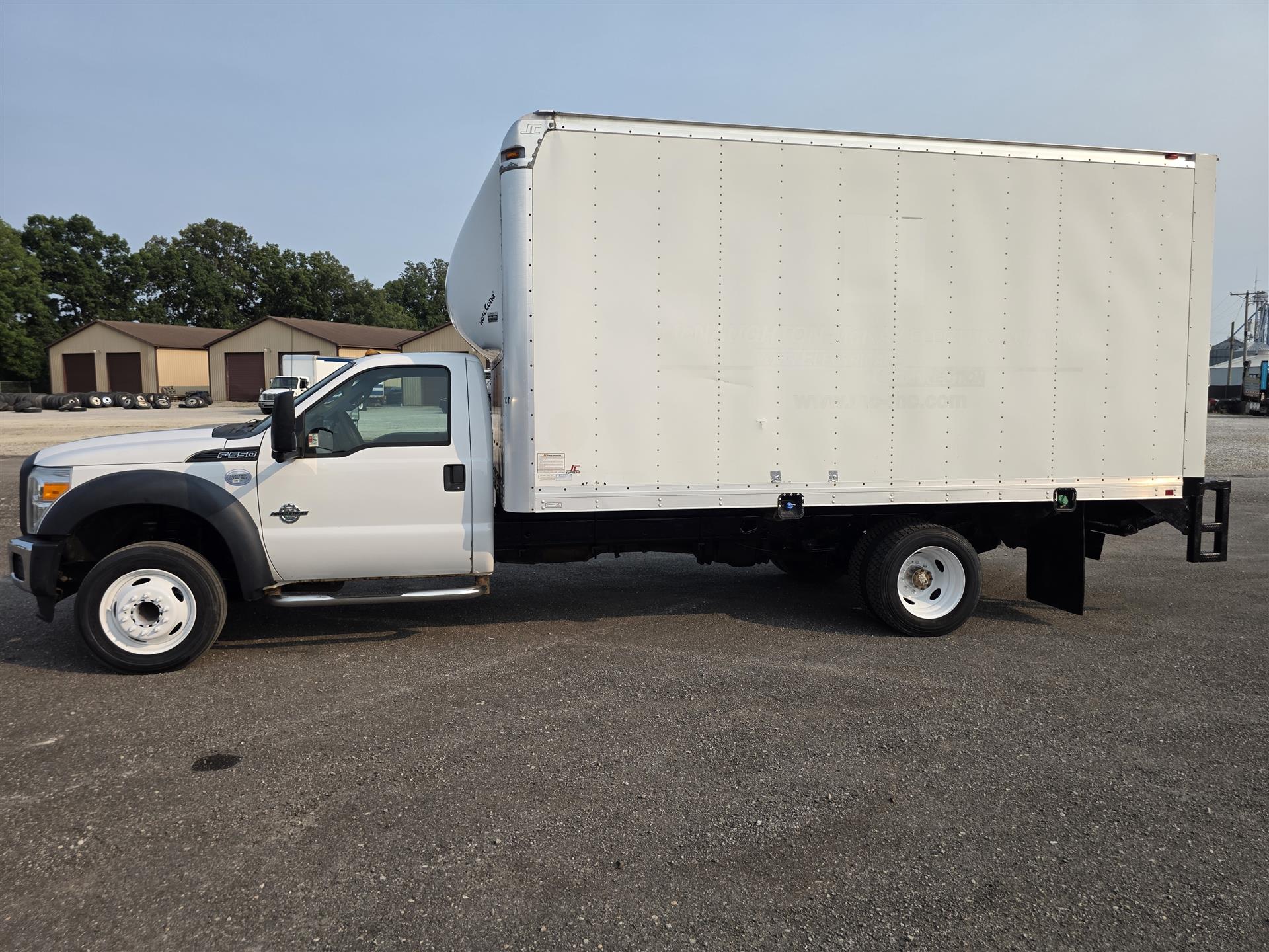 2015 Ford F550