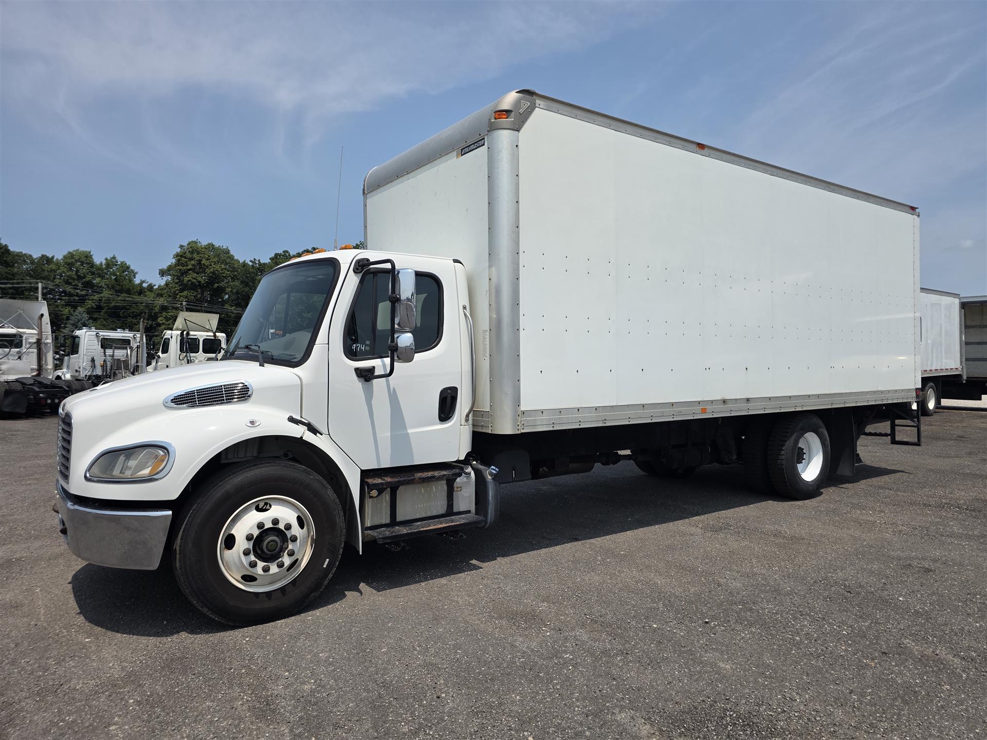 2013 Freightliner M2