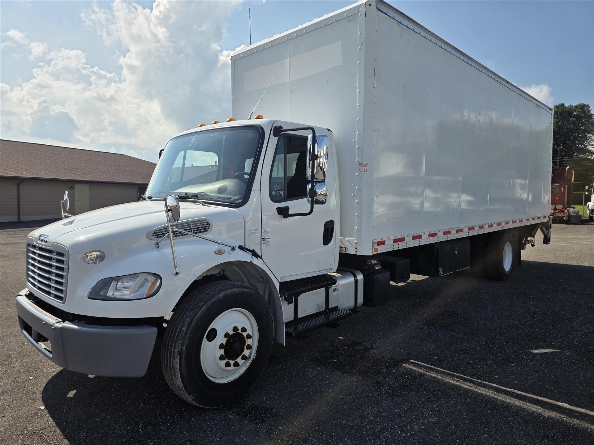 2020 Freightliner M2