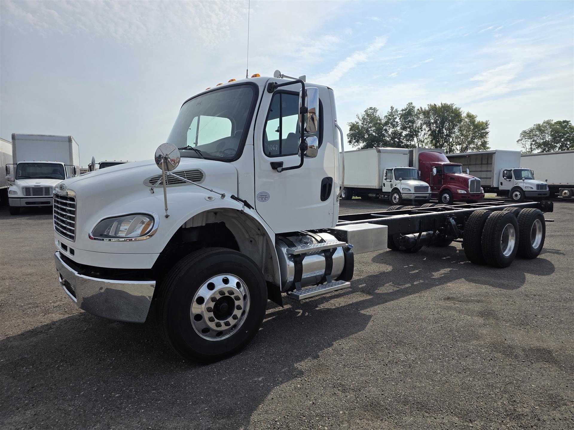 2018 Freightliner M2