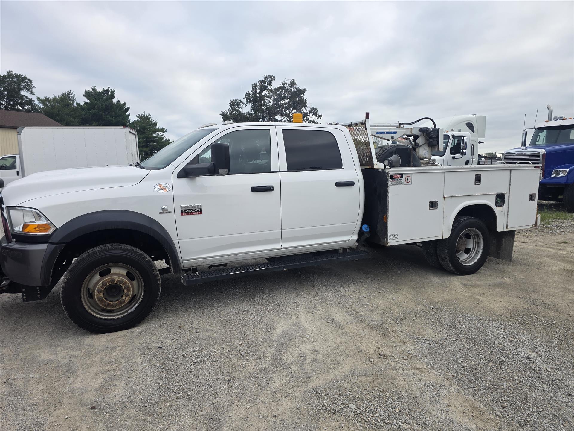 2011 Ram 5500 HD 4x4 Crew